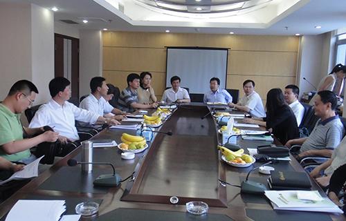 12北京城市发展研究院与环首都对接座谈会.JPG